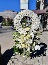 White Tribute Wreath